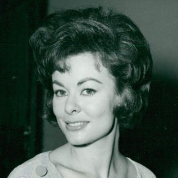 Anne Heywood photo