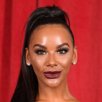 Chelsee Healey photo