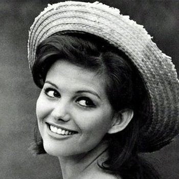 Claudia Cardinale photo