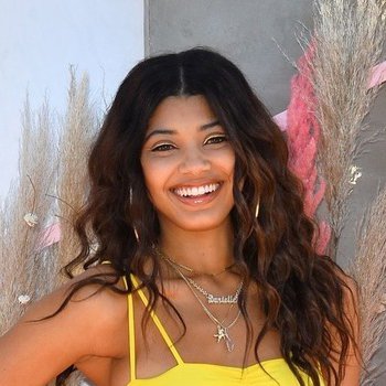 Danielle Herrington photo