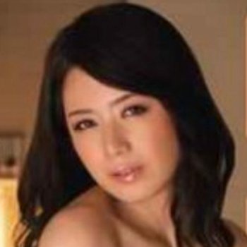 Frequently Asked Questions about Eriko Miura - BabesFAQ.com