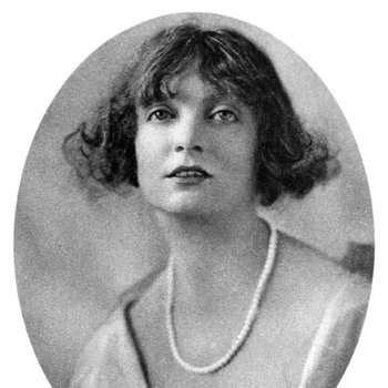 Estelle Winwood photo