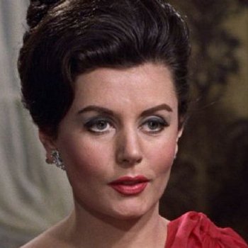 Eunice Gayson photo