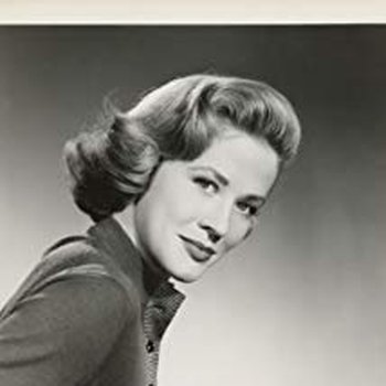 Joyce Holden photo