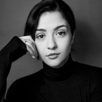 Frequently Asked Questions about Katie Findlay - BabesFAQ.com