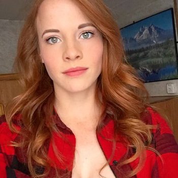 Katie Leclerc photo