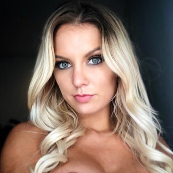 Kenzie Taylor photo