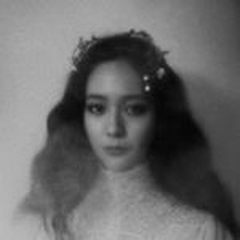 Krystal Jung photo