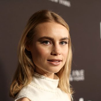 Lucy Fry photo