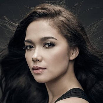 Maja Salvador photo