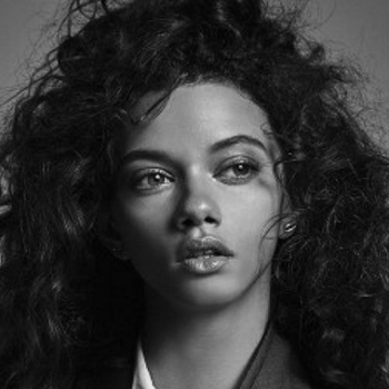 Marina Nery photo