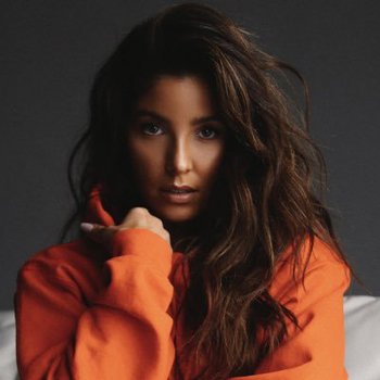 Melissa Molinaro photo