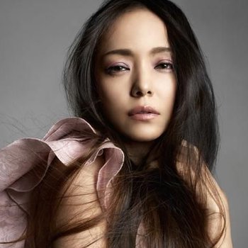 Namie Amuro photo