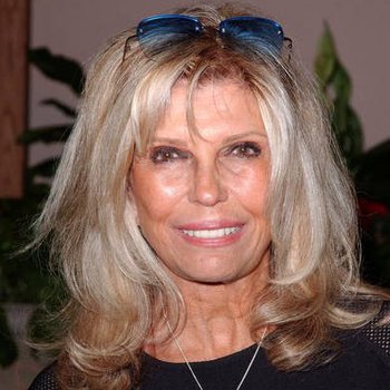 Nancy Sinatra photo