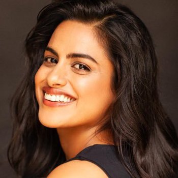 Neha Mahajan photo