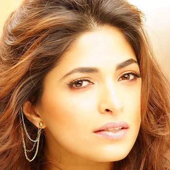 Parvathy Omanakuttan photo