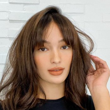 Sarah Lahbati photo