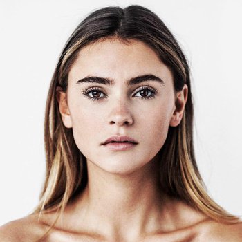 Stefanie Giesinger photo