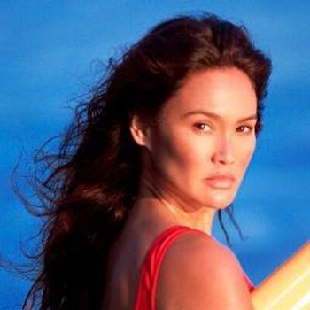 Tia Carrere photo